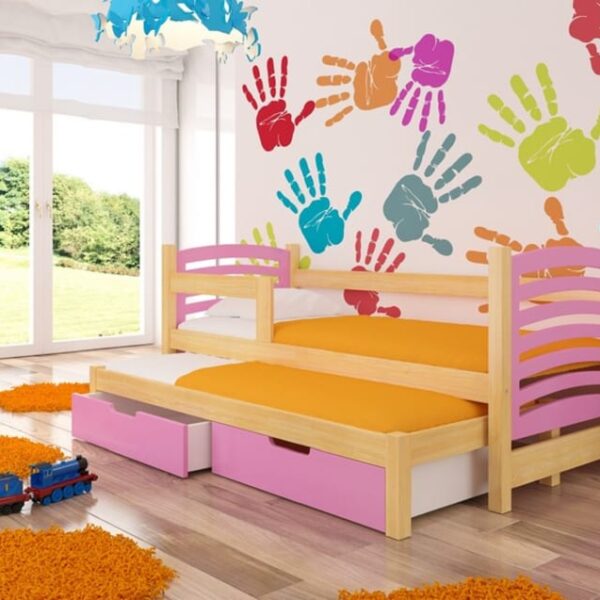 Kétszemélyes ágy matracokkal AVILA