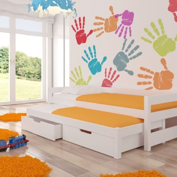 Kétszemélyes ágy matracokkal FRAGA